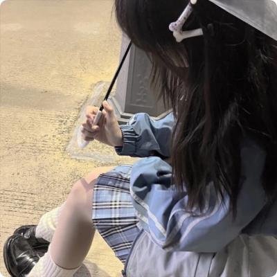启动了 海报