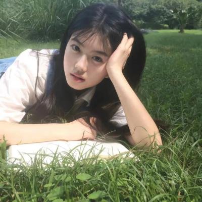 禁入坟场：血脉 海报